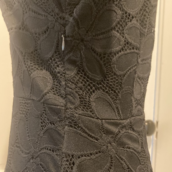 Black Dress - Picture 4 of 5